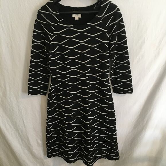ECI 6 Skater Sweater Dress Textured Black and White Raglan Sleeve Light-Weight - Picture 3 of 12